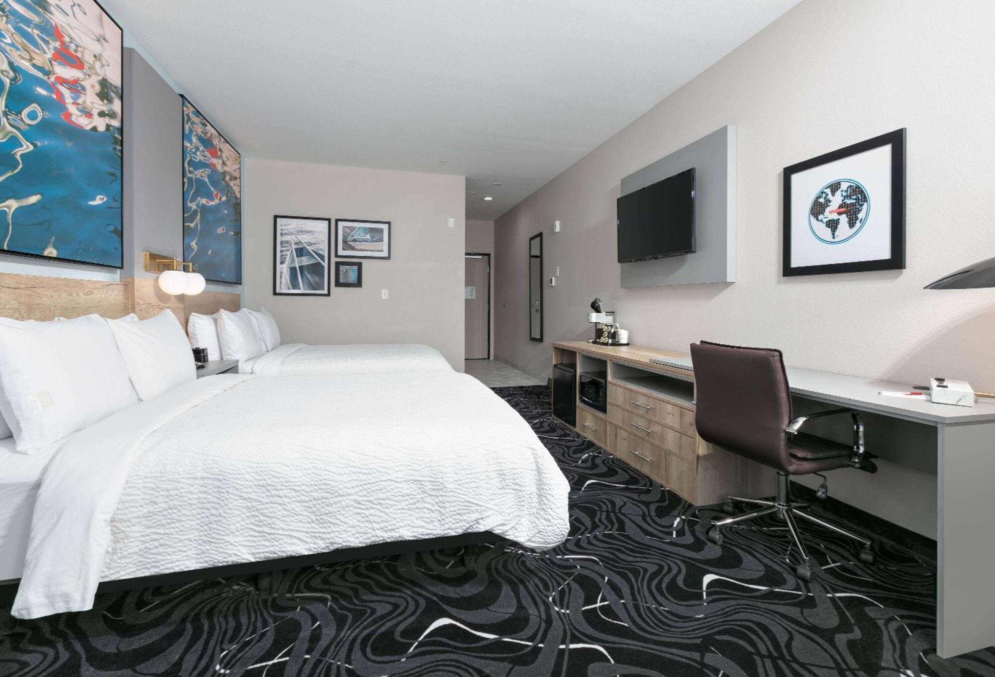 The Elm, A Ramada By Wyndham Hotel Little Elm
